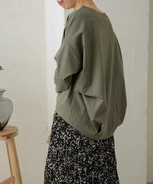URBAN RESEARCH DOORS（アーバンリサーチドアーズ）の「コットンタックプルオーバー（Tシャツ/カットソー・レディース・ブラック/パープル/カーキ/ライトベージュ・ONE）」の11枚目の写真