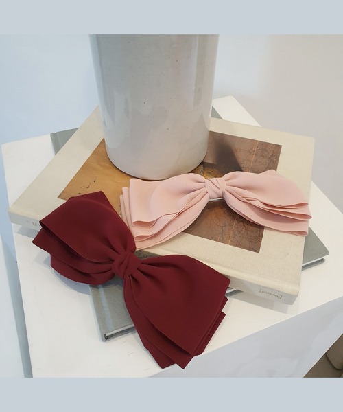 CEMONEMO（セモネモ）の「クラシカル ビッグリボン バレッタ（バレッタ/ヘアクリップ・レディース・ブラック/ベージュ/ベビーピンク/ワインレッド・FREE）」の9枚目の写真