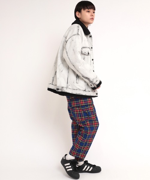 RNA（アールエヌエー）の「R3904 チェックカーゴパンツ（カーゴパンツ・レディース・ブルー/イエロー/ベージュ・MEDIUM）」の10枚目の写真