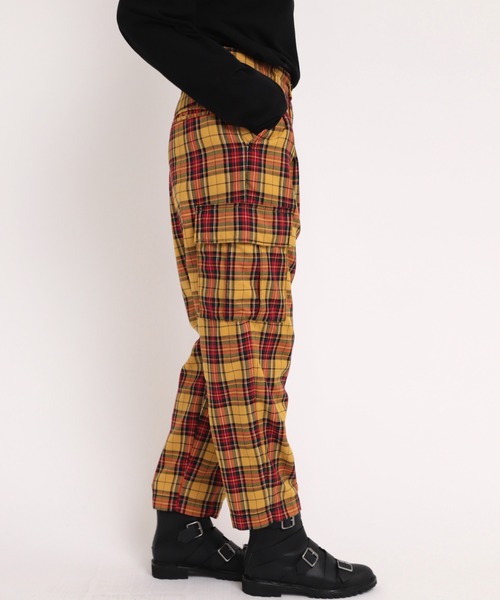 RNA（アールエヌエー）の「R3904 チェックカーゴパンツ（カーゴパンツ・レディース・ブルー/イエロー/ベージュ・MEDIUM）」の12枚目の写真