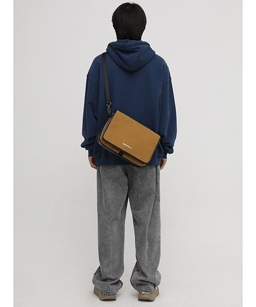 MASONPRINCE（メイソンプリンス）の「【MASONPRINCE】One point logo shoulder bag BB1994（ショルダーバッグ・メンズ・ベージュ/ブラック・FREE）」の8枚目の写真