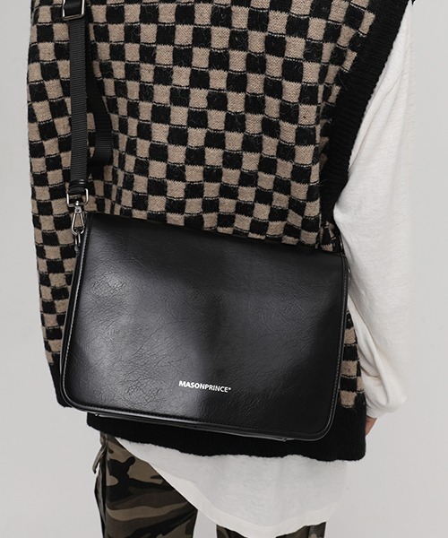 MASONPRINCE（メイソンプリンス）の「【MASONPRINCE】One point logo shoulder bag BB1994（ショルダーバッグ・メンズ・ベージュ/ブラック・FREE）」の5枚目の写真