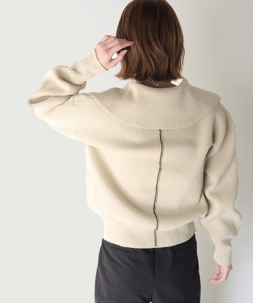 CLEIO（クレイオ）の「【CLEIO】オープンカラーステッチニット（ニット/セーター・レディース・ベージュ/ライトグリーン/ライトベージュ・FREE）」の6枚目の写真