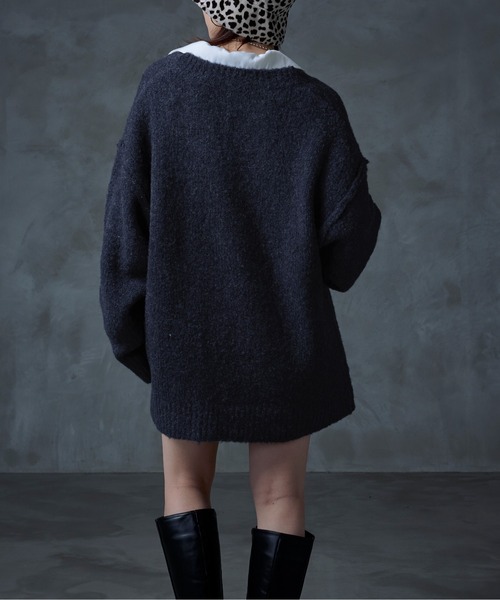 Ellno Loset(エルノロゼット)の「ブークレ深Vニット(ニット/セーター・メンズ・ダークブルー/パープル・LARGE/MEDIUM)」の8枚目の写真