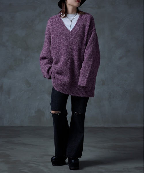 Ellno Loset(エルノロゼット)の「ブークレ深Vニット(ニット/セーター・メンズ・ダークブルー/パープル・LARGE/MEDIUM)」の13枚目の写真