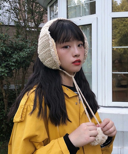 shopnikoniko(ショップニコニコ)の「イヤーマフ ニット 耳当て イヤマフ ニット ボンボン もこもこ 耳あて イヤーマフラー(イヤーマフ・レディース・ブラック/ベージュ/グレー/レッド/アイボリー・フリー)」の19枚目の写真