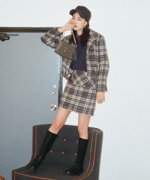 REDYAZEL(レディアゼル)の「起毛ジップ付きミニスカート(スカート・レディース・グレー/グレー系その他/ベージュ系その他・SMALL/MEDIUM)」の14枚目の写真