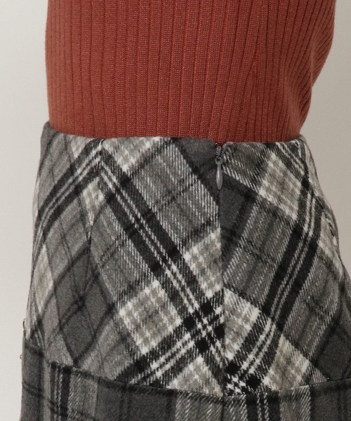 REDYAZEL(レディアゼル)の「起毛ジップ付きミニスカート(スカート・レディース・グレー/グレー系その他/ベージュ系その他・SMALL/MEDIUM)」の9枚目の写真