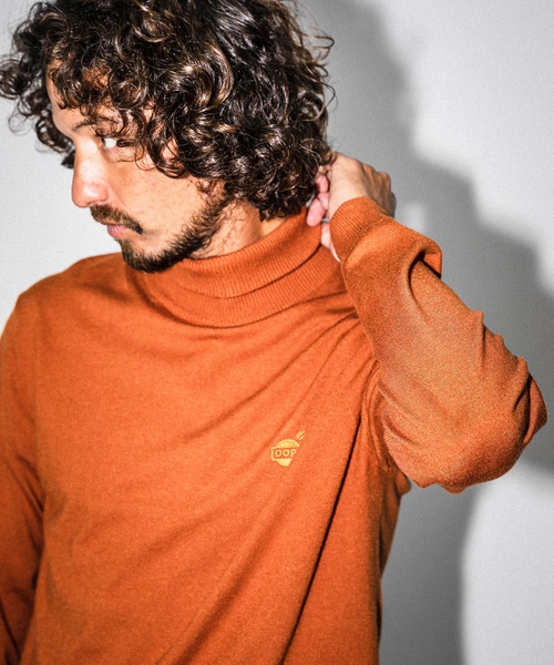 URBAN RESEARCH Sonny Label（アーバンリサーチサニーレーベル）の「OOPS　抗菌タートルネックニット（ニット/セーター・メンズ・ブラック/ブラウン/オフホワイト・MEDIUM/LARGE）」の20枚目の写真