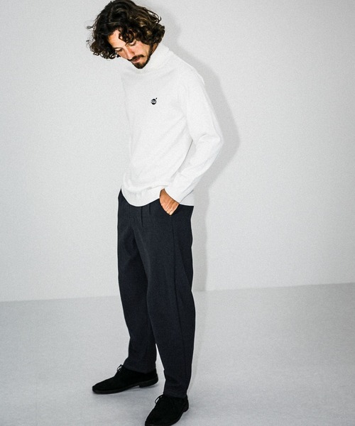 URBAN RESEARCH Sonny Label（アーバンリサーチサニーレーベル）の「OOPS　抗菌タートルネックニット（ニット/セーター・メンズ・ブラック/ブラウン/オフホワイト・MEDIUM/LARGE）」の18枚目の写真