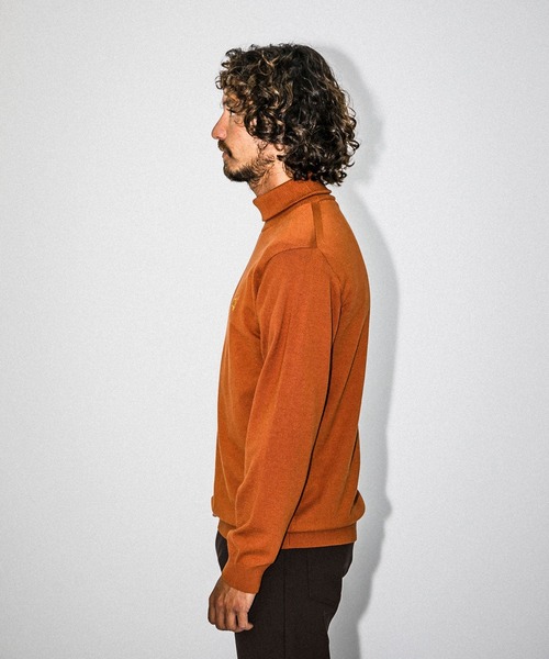 URBAN RESEARCH Sonny Label（アーバンリサーチサニーレーベル）の「OOPS　抗菌タートルネックニット（ニット/セーター・メンズ・ブラック/ブラウン/オフホワイト・MEDIUM/LARGE）」の14枚目の写真