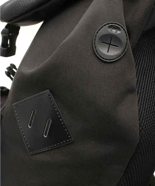 WEGO（ウィゴー）の「WEGO/フェイクレザーコンビバックパック（バックパック/リュック・メンズ・ブラック/グレー/ブルー/ホワイト・FREE）」の8枚目の写真