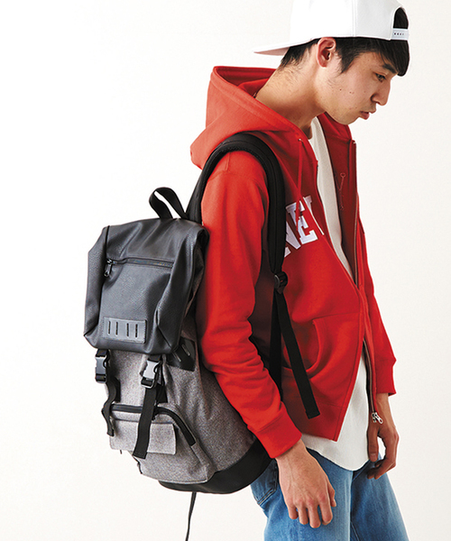 WEGO（ウィゴー）の「WEGO/フェイクレザーコンビバックパック（バックパック/リュック・メンズ・ブラック/グレー/ブルー/ホワイト・FREE）」の15枚目の写真