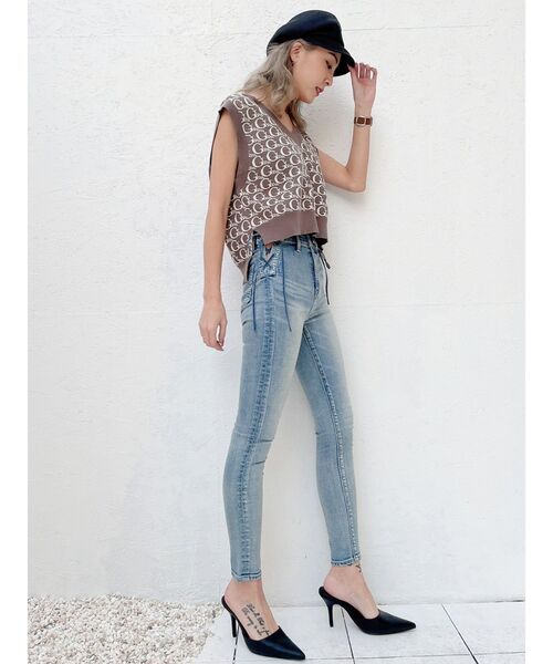 GYDA（ジェイダ）の「Vネック GYDA PATTERN ニットベスト（ニット/セーター・レディース・ベージュ/アイボリー・FREE）」の3枚目の写真