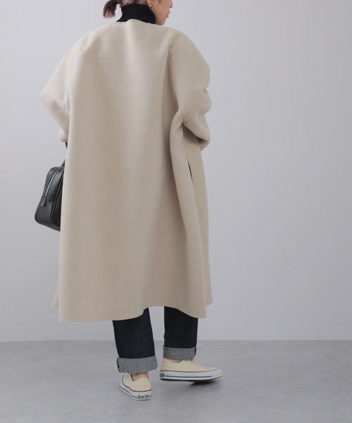 sakishimatokyo（サキシマトーキョー）の「【ZOZO限定】ボンディングノーカラーコート（ノーカラーコート・レディース・アイボリー/ブラック・FREE）」の4枚目の写真