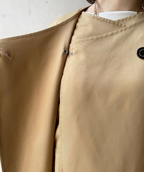 DouDou（ドゥドゥ）の「【WEB限定】マルチウェイレイヤードコート（トレンチコート・レディース・ベージュ/グレイッシュベージュ・FREE）」の22枚目の写真
