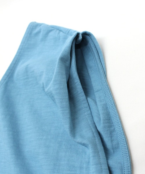 RNA-N（アールエヌエーエヌ）の「M1818 スラブプレーティングレイヤーワンピース（ワンピース・レディース・グレイッシュベージュ/キナリ/ブルー・MEDIUM）」の10枚目の写真