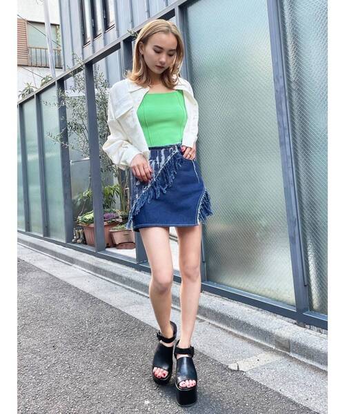 EMODA（エモダ）の「ウェーブスイッチングラップショートパンツ（デニムパンツ・レディース・ブラック/インディゴブルー・SMALL/MEDIUM）」の7枚目の写真