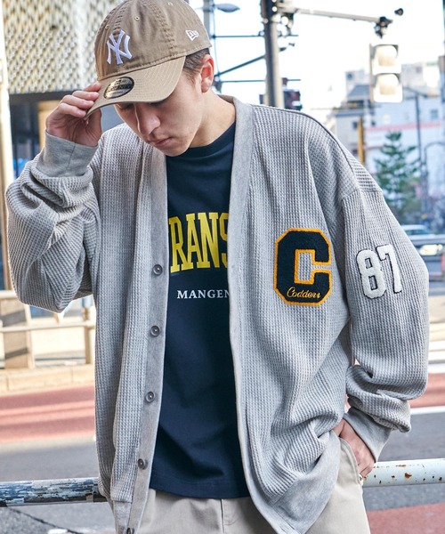 MONO-MART（モノマート）の「【CODDERR】サガラ刺繍ワッペン ビッグシルエットワッフルカーディガン（カーディガン/ボレロ・メンズ・ブラック/ネイビー/グレー/グリーン/アイボリー/レッド/イエロー/ブルー・M/L）」の4枚目の写真