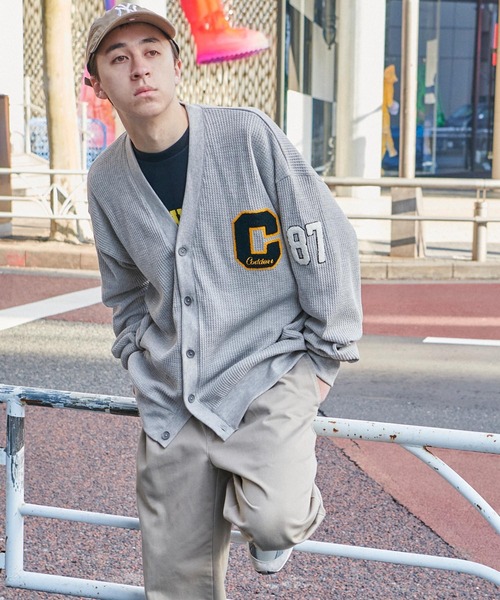 MONO-MART（モノマート）の「【CODDERR】サガラ刺繍ワッペン ビッグシルエットワッフルカーディガン（カーディガン/ボレロ・メンズ・ブラック/ネイビー/グレー/グリーン/アイボリー/レッド/イエロー/ブルー・M/L）」の18枚目の写真