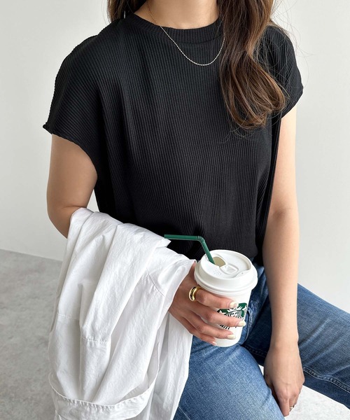 andme（アンドミー）の「テレコリブ半袖フレンチスリーブTシャツ（Tシャツ/カットソー・レディース・チャコールグレー/ブラック/オフホワイト/ブルー系その他/イエロー/ピンクベージュ/ブラウン系その他/ネイビー・M/L）」の10枚目の写真