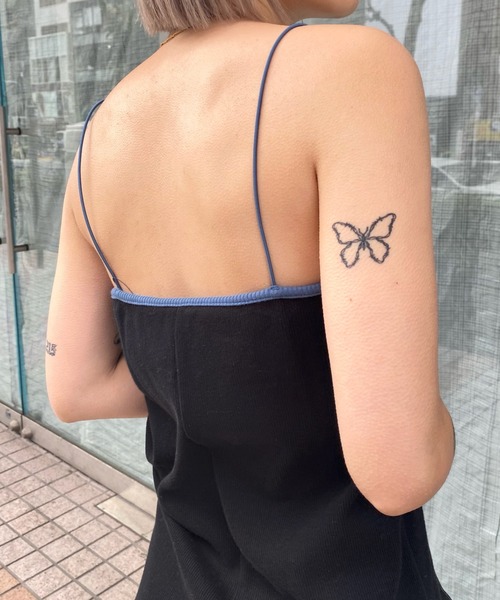 WHO'S WHO gallery(フーズフーギャラリー)の「リブナローバイカラーキャミワンピース(ワンピース・レディース・ブラック/ブラウン/サックスブルー・FREE)」の5枚目の写真