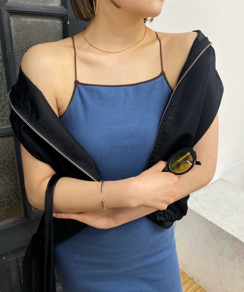 WHO'S WHO gallery(フーズフーギャラリー)の「リブナローバイカラーキャミワンピース(ワンピース・レディース・ブラック/ブラウン/サックスブルー・FREE)」の9枚目の写真