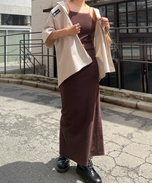 WHO'S WHO gallery(フーズフーギャラリー)の「リブナローバイカラーキャミワンピース(ワンピース・レディース・ブラック/ブラウン/サックスブルー・FREE)」の11枚目の写真