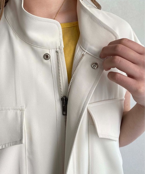 CAPRICIEUX LE'MAGE(カプリシューレマージュ)の「大人ミリタリーベスト(その他アウター・レディース・ブラック/アイボリー・FREE)」の9枚目の写真