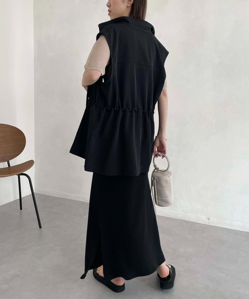 CAPRICIEUX LE'MAGE(カプリシューレマージュ)の「大人ミリタリーベスト(その他アウター・レディース・ブラック/アイボリー・FREE)」の21枚目の写真