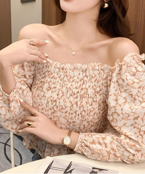 Girly Doll(ガーリードール)の「2wayショルダーシャーリングブラウス(シャツ/ブラウス・レディース・オレンジ/グリーン・F)」の7枚目の写真