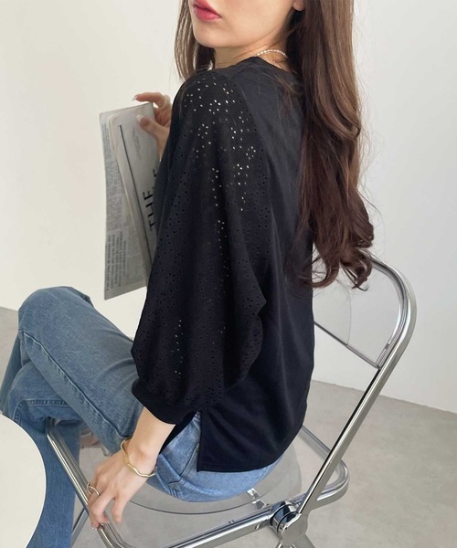 GeeRA（ジーラ）の「ボリュームスリーブアイレットカットソー（Tシャツ/カットソー・レディース・ブラック/グリーン/アイボリー・MEDIUM/LARGE/X-LARGE/XX-LARGE）」の15枚目の写真