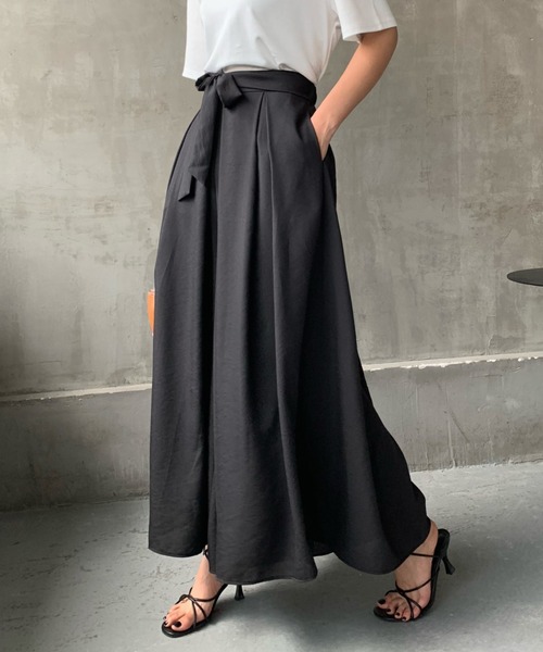 Diosfront（ディオスフロント）の「ウエストリボンワイドシルエットスカパン（その他パンツ・レディース・ブラック/ベージュ/カーキ・S/M）」の2枚目の写真