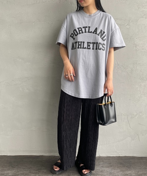 SCREEN STARS（スクリーンスターズ）の「[SCREEN STARS/スクリーンスターズ] 別注 ラウンドヘム カレッジプリントTシャツ（Tシャツ/カットソー・レディース・ホワイト/モカ/ブルー/ブラック・F）」の18枚目の写真