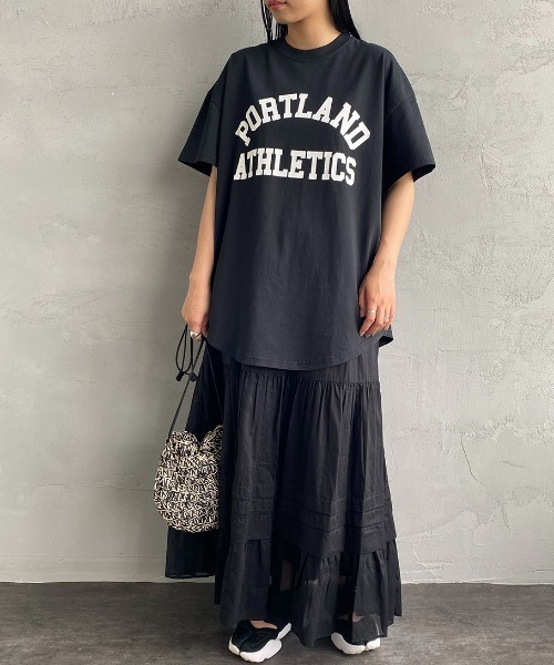 SCREEN STARS（スクリーンスターズ）の「[SCREEN STARS/スクリーンスターズ] 別注 ラウンドヘム カレッジプリントTシャツ（Tシャツ/カットソー・レディース・ホワイト/モカ/ブルー/ブラック・F）」の13枚目の写真