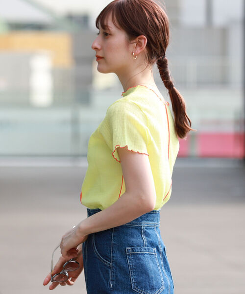 Ray BEAMS（レイビームス）の「Ray BEAMS / シャーリング 配色 メロー Tシャツ（Tシャツ/カットソー・レディース・ライトブルー/クリーム/レッド系その他・ONE SIZE）」の12枚目の写真