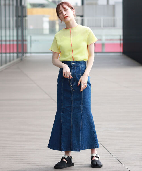 Ray BEAMS（レイビームス）の「Ray BEAMS / シャーリング 配色 メロー Tシャツ（Tシャツ/カットソー・レディース・ライトブルー/クリーム/レッド系その他・ONE SIZE）」の14枚目の写真