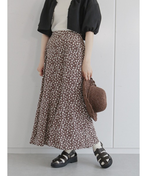 ehka sopo(エヘカソポ)の「花柄マーメイドスカート(スカート・レディース・ブラック/ブラウン/オフホワイト・フリ-)」の17枚目の写真
