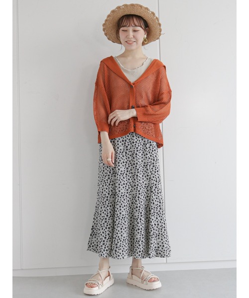 ehka sopo(エヘカソポ)の「花柄マーメイドスカート(スカート・レディース・ブラック/ブラウン/オフホワイト・フリ-)」の21枚目の写真