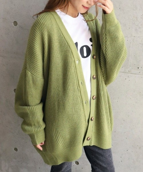 moment+(モーメントプラス)の「6G ビッグシルエットカラーニットカーディガン(カーディガン/ボレロ・レディース・チャコールグレー/ブラック/ダークグリーン/ピンク/オレンジ/ブルー/ライトグリーン/アイボリー/グレイッシュベージュ・FREE)」の12枚目の写真