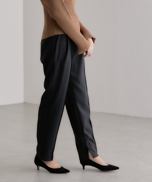 COLLAGE GALLARDAGALANTE(コラージュガリャルダガランテ)の「美シルエット/フルダルテーパードパンツ/手洗い可(スラックス・レディース・ブラック/ホワイト・0/1)」の15枚目の写真