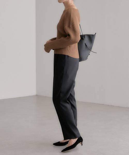 COLLAGE GALLARDAGALANTE(コラージュガリャルダガランテ)の「美シルエット/フルダルテーパードパンツ/手洗い可(スラックス・レディース・ブラック/ホワイト・0/1)」の13枚目の写真