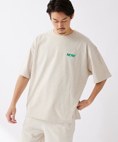 NCAA(エヌシーエーエー)の「【NCAA×JOURNAL STANDARD】別注 プリントロゴTシャツ(Tシャツ/カットソー・メンズ・ホワイト/ネイビー/グレー/ライトイエロー/コバルトブルー・MEDIUM/LARGE)」の9枚目の写真