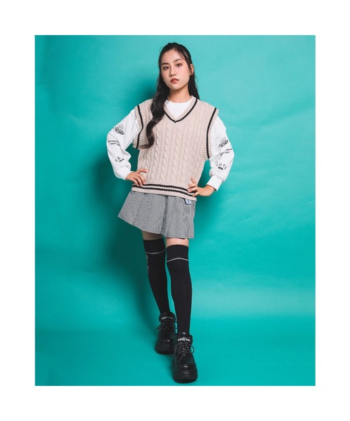 ZIDDY（ジディ）の「ZIDDY/【ニコ☆プチ掲載】ケーブル編みラインリブベスト+ボリュームロゴスリーブTシャツセット(130~160cm)（ベスト・キッズ・ベージュ/パープル・150/160/130/140）」の17枚目の写真