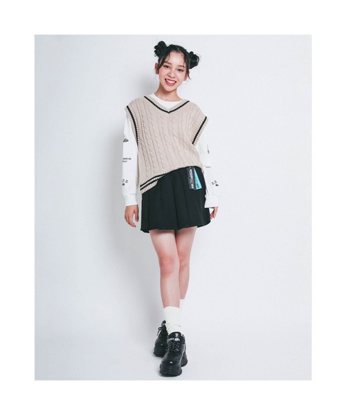 ZIDDY（ジディ）の「ZIDDY/【ニコ☆プチ掲載】ケーブル編みラインリブベスト+ボリュームロゴスリーブTシャツセット(130~160cm)（ベスト・キッズ・ベージュ/パープル・150/160/130/140）」の6枚目の写真