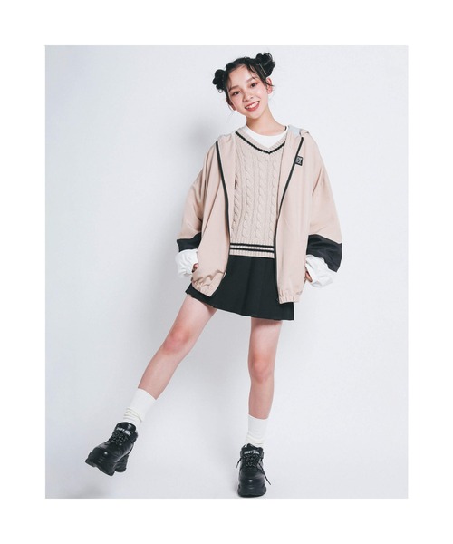 ZIDDY（ジディ）の「ZIDDY/【ニコ☆プチ掲載】ケーブル編みラインリブベスト+ボリュームロゴスリーブTシャツセット(130~160cm)（ベスト・キッズ・ベージュ/パープル・150/160/130/140）」の10枚目の写真