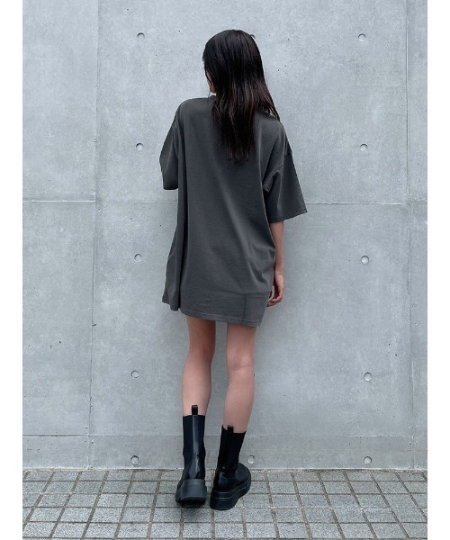 ENVYM（アンビー）の「ピグメントＢｉｇＴｅｅ（Tシャツ/カットソー・レディース・ホワイト/ブラック/ベージュ・FREE）」の10枚目の写真