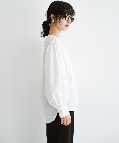 haco!（ハコ）の「脱！地味すぎコーデ！これさえあればいくつになっても華やげる　かわいすぎずにかわいいボリューム袖ブラウス by que made me（シャツ/ブラウス・レディース・ホワイト/グリーン・SMALL/MEDIUM/LARGE/X-LARGE）」の11枚目の写真