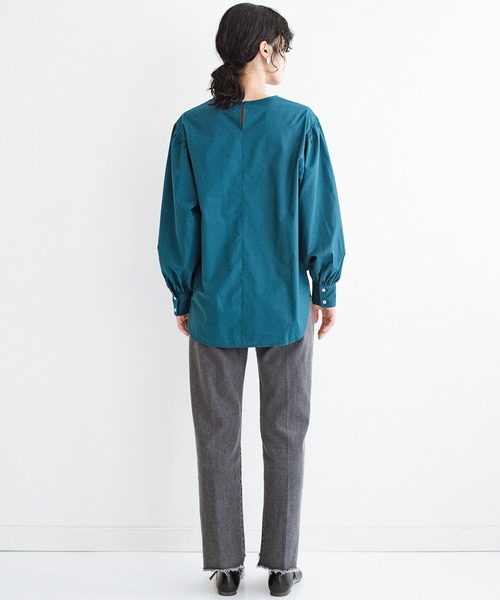 haco!（ハコ）の「脱！地味すぎコーデ！これさえあればいくつになっても華やげる　かわいすぎずにかわいいボリューム袖ブラウス by que made me（シャツ/ブラウス・レディース・ホワイト/グリーン・SMALL/MEDIUM/LARGE/X-LARGE）」の15枚目の写真