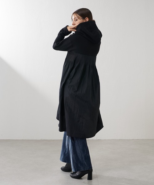 Lui's（ルイス）の「バックプリーツフーディープルオーバー（Tシャツ/カットソー・レディース・ブラック/グレー・FREE）」の11枚目の写真